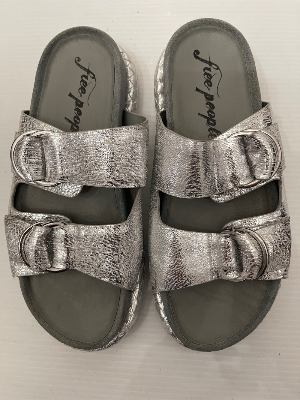 FREE PEOPLE PANAMA FOOTBED 2 WIDE STRAPS SANDAL WOMENS SIZE 38